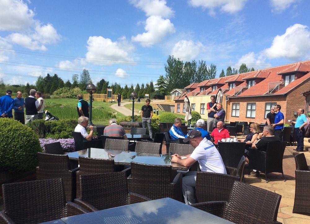 Magnolia Park Hotel, Golf & Country Club Boarstall Exterior foto